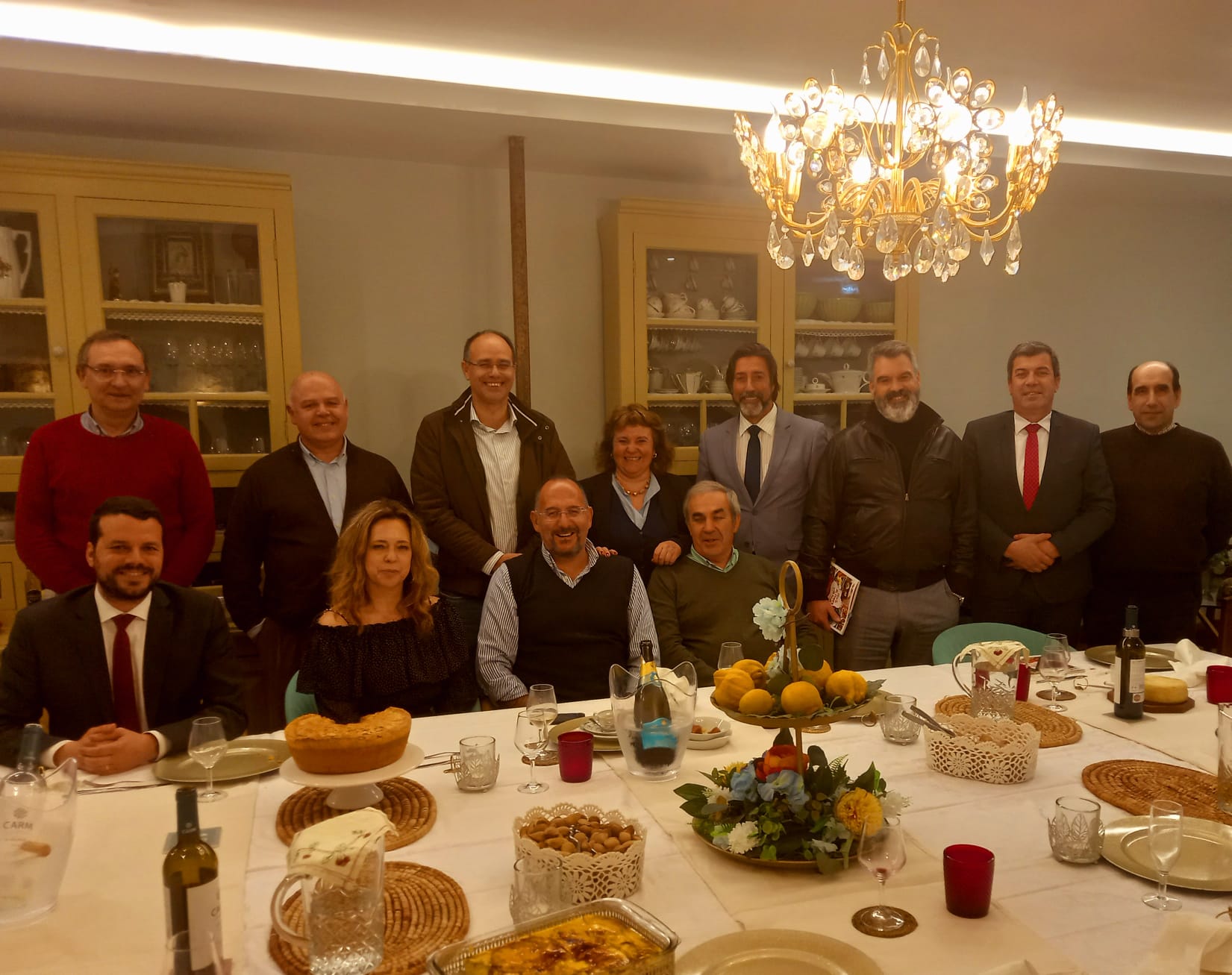 Presidentes de Câmara do Solar da Raça degustam a Carne Marinhoa com o apoio da Confraria da Raça Marinhoa